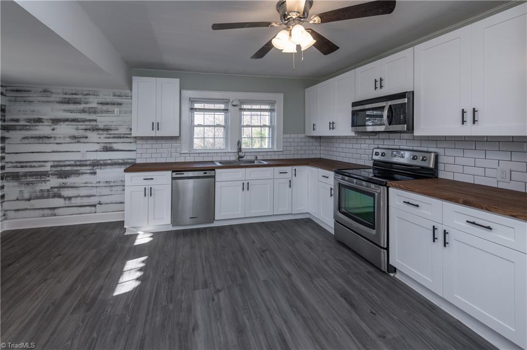 1854 Hoover Road Lexington, NC 27295 - Photo 10 of 38 Gallery Image 10