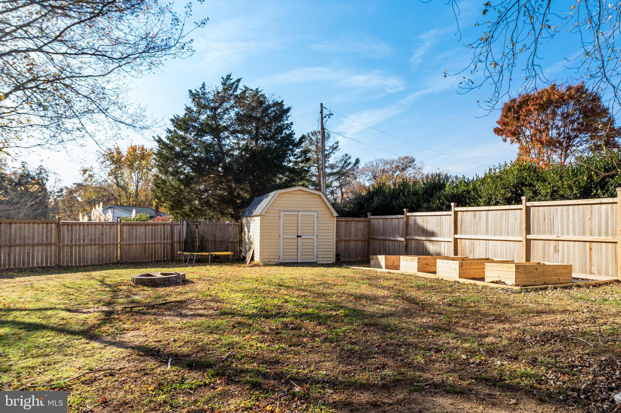 40905 Spring House Lane Leonardtown, MD 20650 - Photo 35 of 50 a view of a backyard