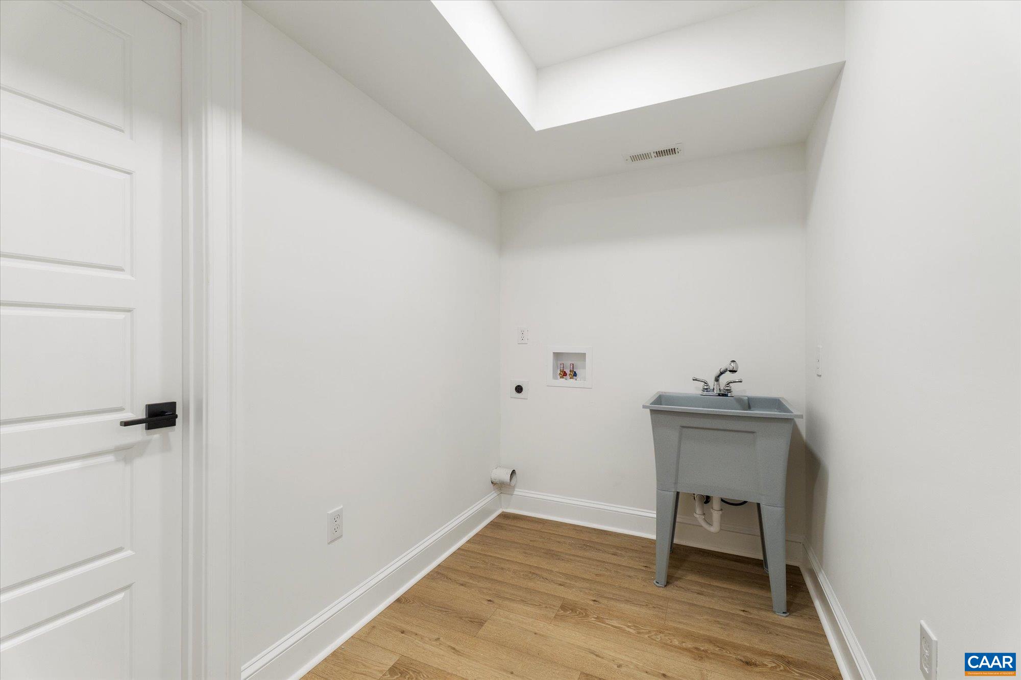1449 Rutledge Avenue Charlottesville, VA 22903 - Photo 38 of 46 Gallery Image 38