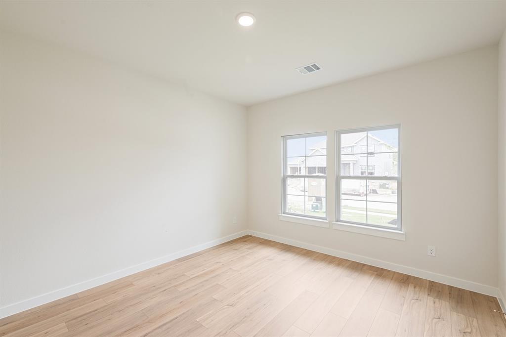 712 Vineyard Way Forney, TX 75126 - Photo 13 of 40