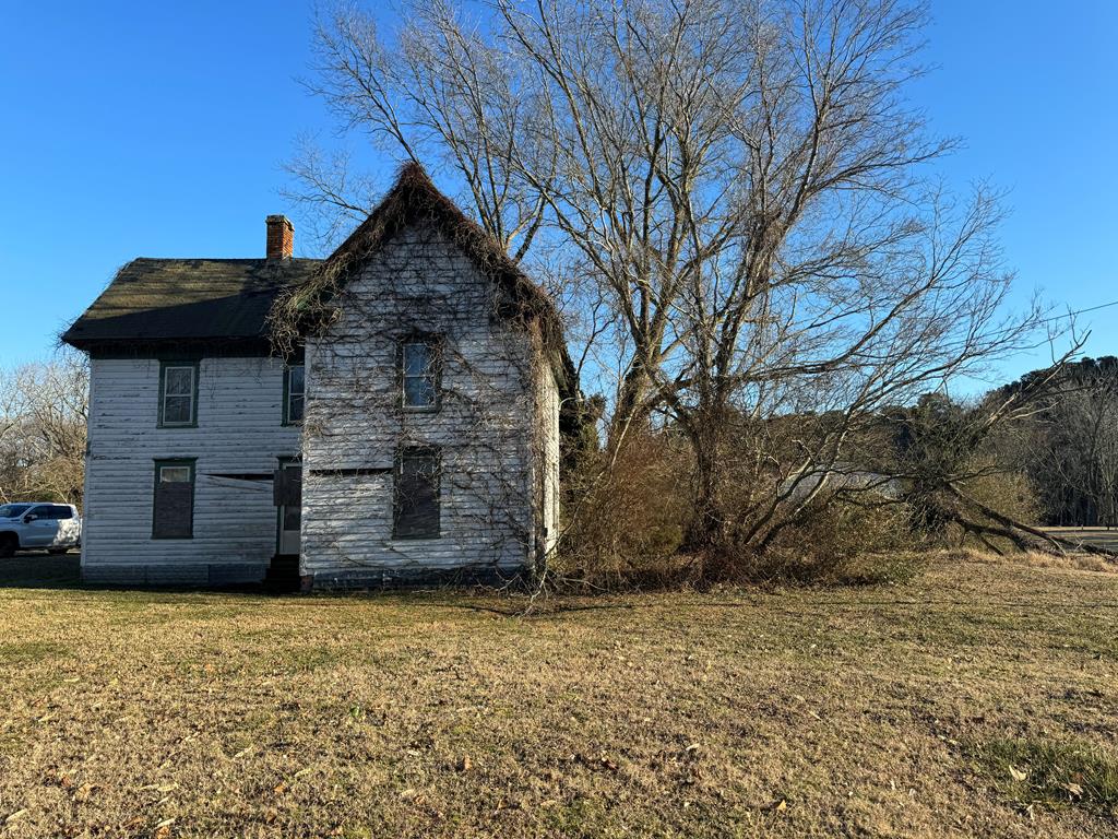 19603 Metompkin Road Parksley, VA 23421 - Photo 1 of 4