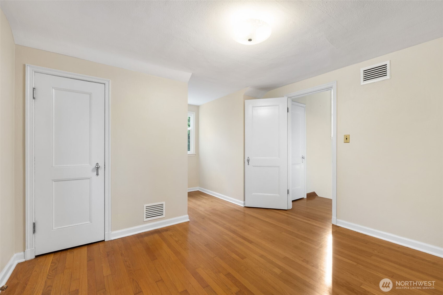 9520 Dishman Road Northwest Bremerton, WA 98312 - Photo 18 of 38 a view of an empty room
