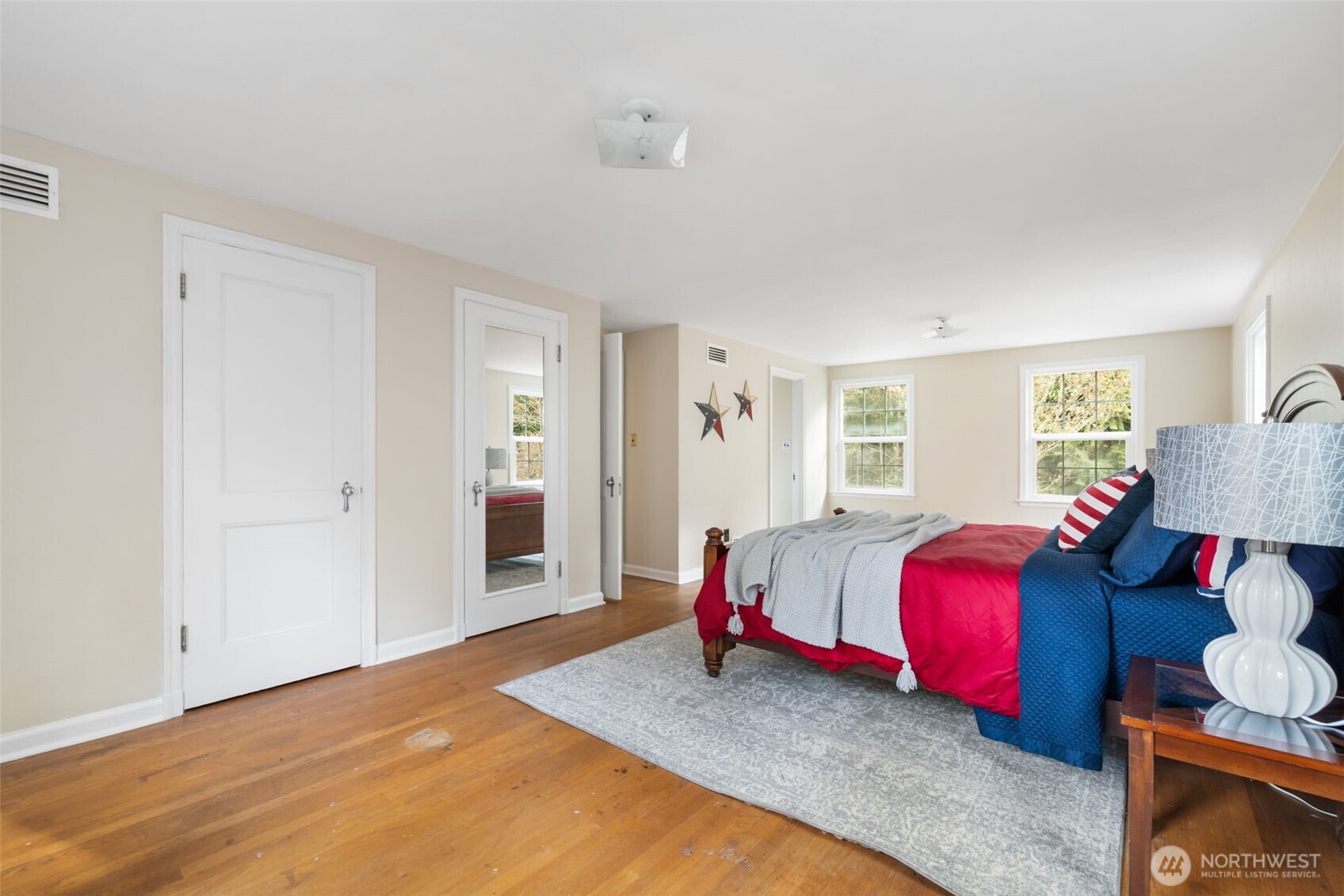 9520 Dishman Road Northwest Bremerton, WA 98312 - Photo 27 of 38 a bed room with a bed and a window