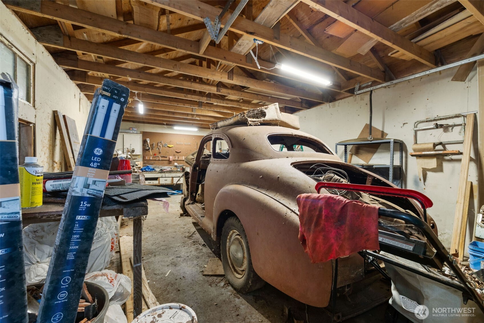 9520 Dishman Road Northwest Bremerton, WA 98312 - Photo 38 of 38 a utility room with dryer and washer