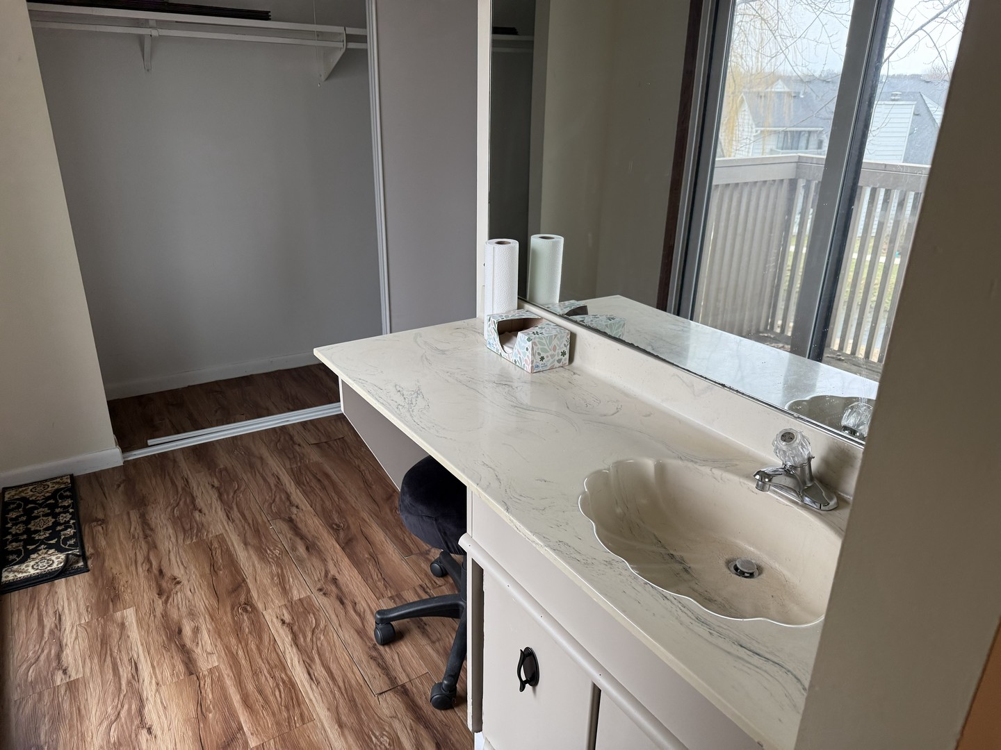 704 Wakefield Road Gurnee, IL 60031 - Photo 12 of 16