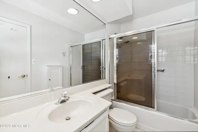 $299,116 | 116 Cypress Court, Howell, NJ 07731