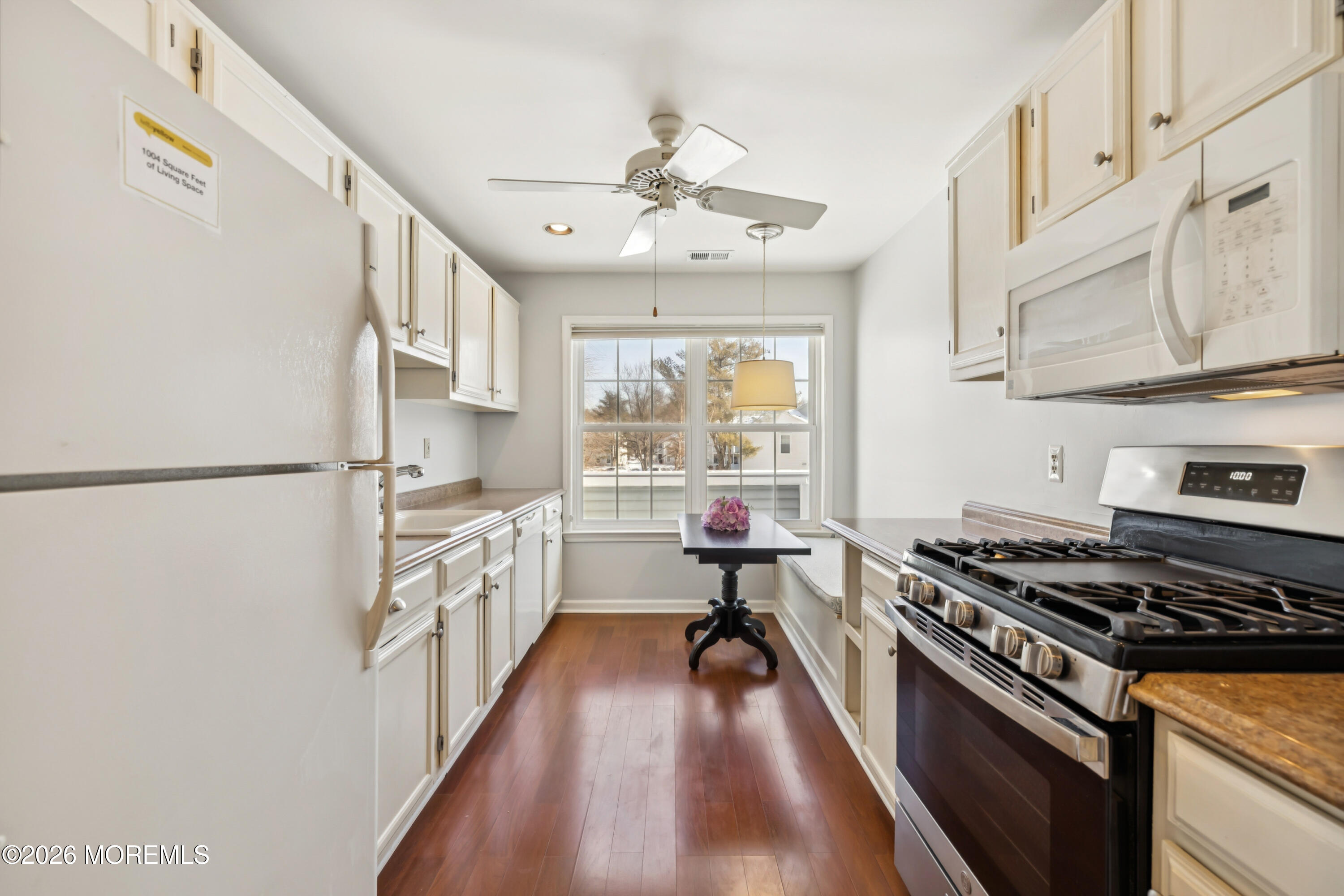 116 Cypress Court Howell, NJ 07731 - Photo 8 of 27 Cypress 7