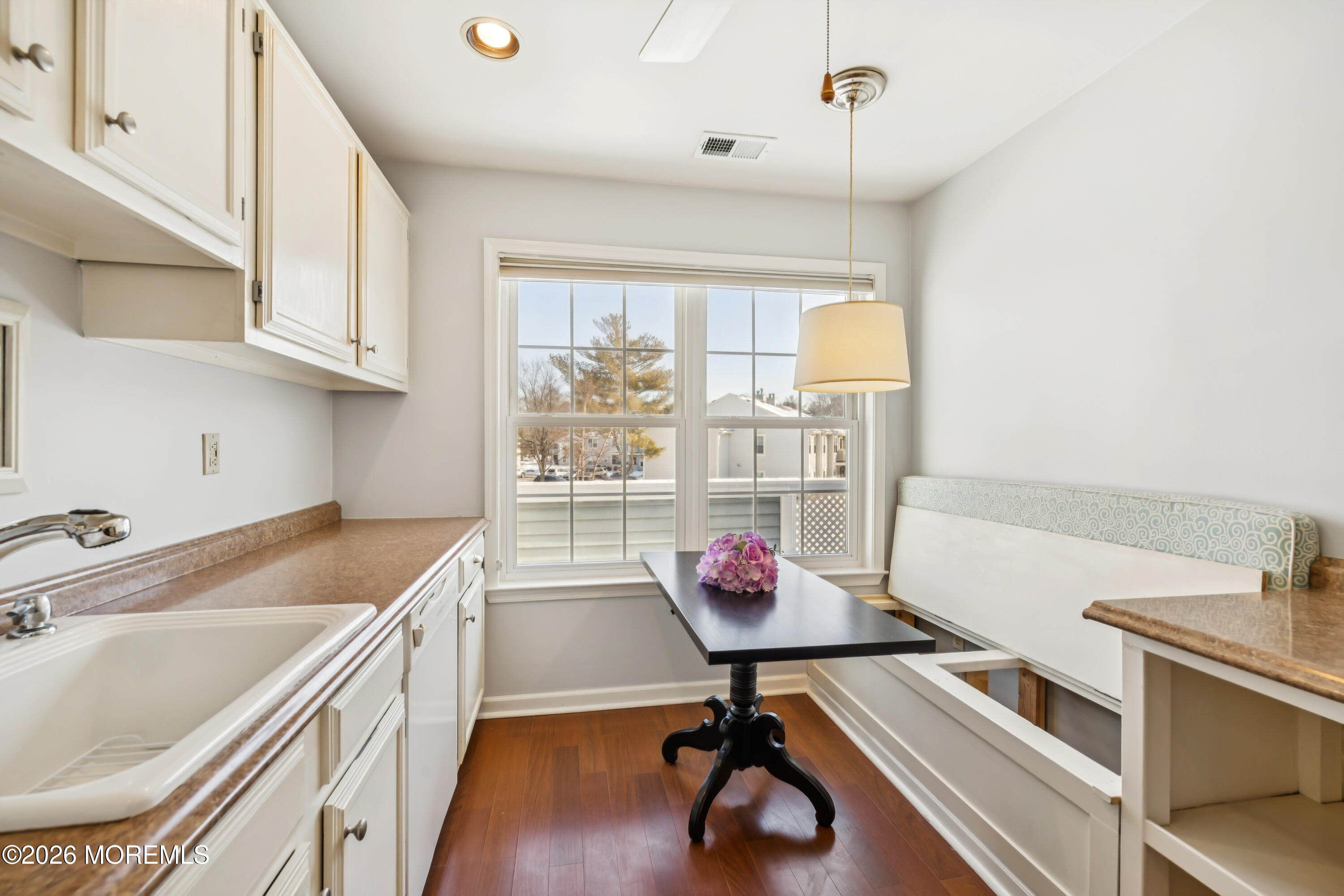 116 Cypress Court Howell, NJ 07731 - Photo 10 of 27 Cypress 9