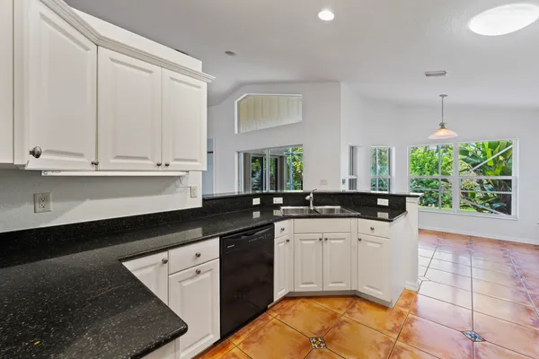 $539,000 | 12456 Southeast Plandome Drive, Hobe Sound, FL 33455