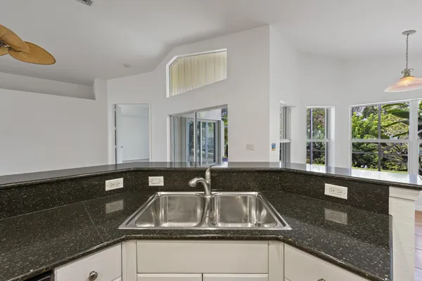 $539,000 | 12456 Southeast Plandome Drive, Hobe Sound, FL 33455