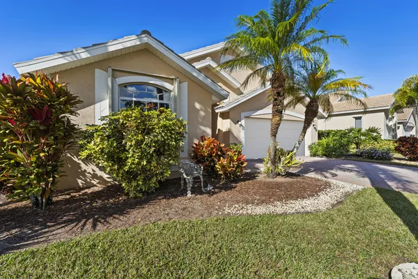 $539,000 | 12456 Southeast Plandome Drive, Hobe Sound, FL 33455