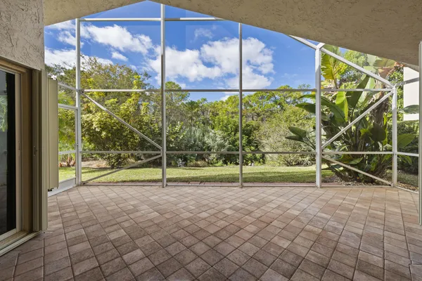 $539,000 | 12456 Southeast Plandome Drive, Hobe Sound, FL 33455