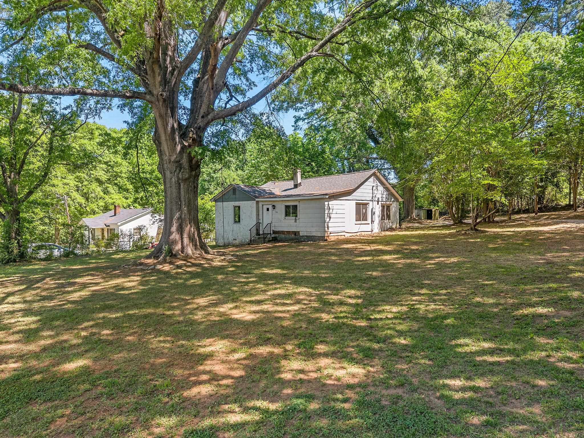 706 Marietta Street Gaffney, SC 29340 - Photo 5 of 40