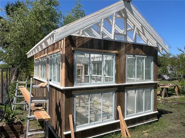 $1,950 | 7924 Lincoln Beach Boulevard, New Orleans, LA 70128