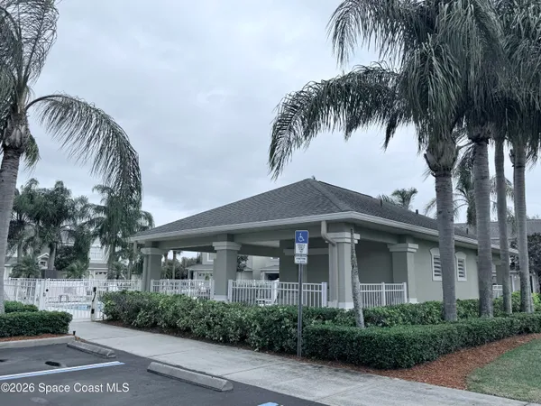 $2,200 | 812 Handsome Cab Lane, Unit 201, Melbourne, FL 32940