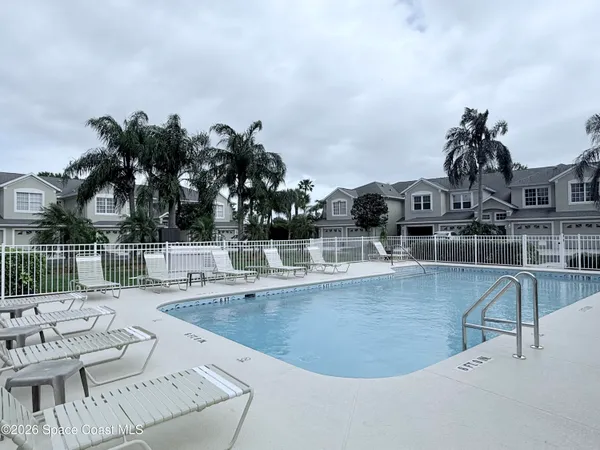 $2,200 | 812 Handsome Cab Lane, Unit 201, Melbourne, FL 32940