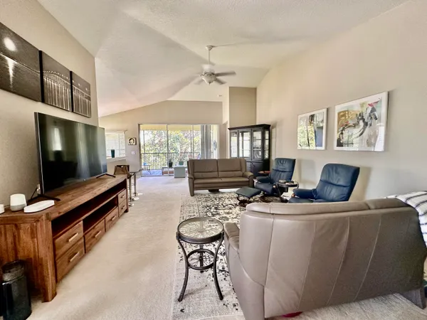 $2,200 | 812 Handsome Cab Lane, Unit 201, Melbourne, FL 32940