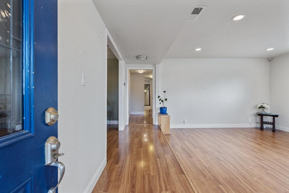 1301 3rd Street Gilroy, CA 95020 - Photo 6 of 35