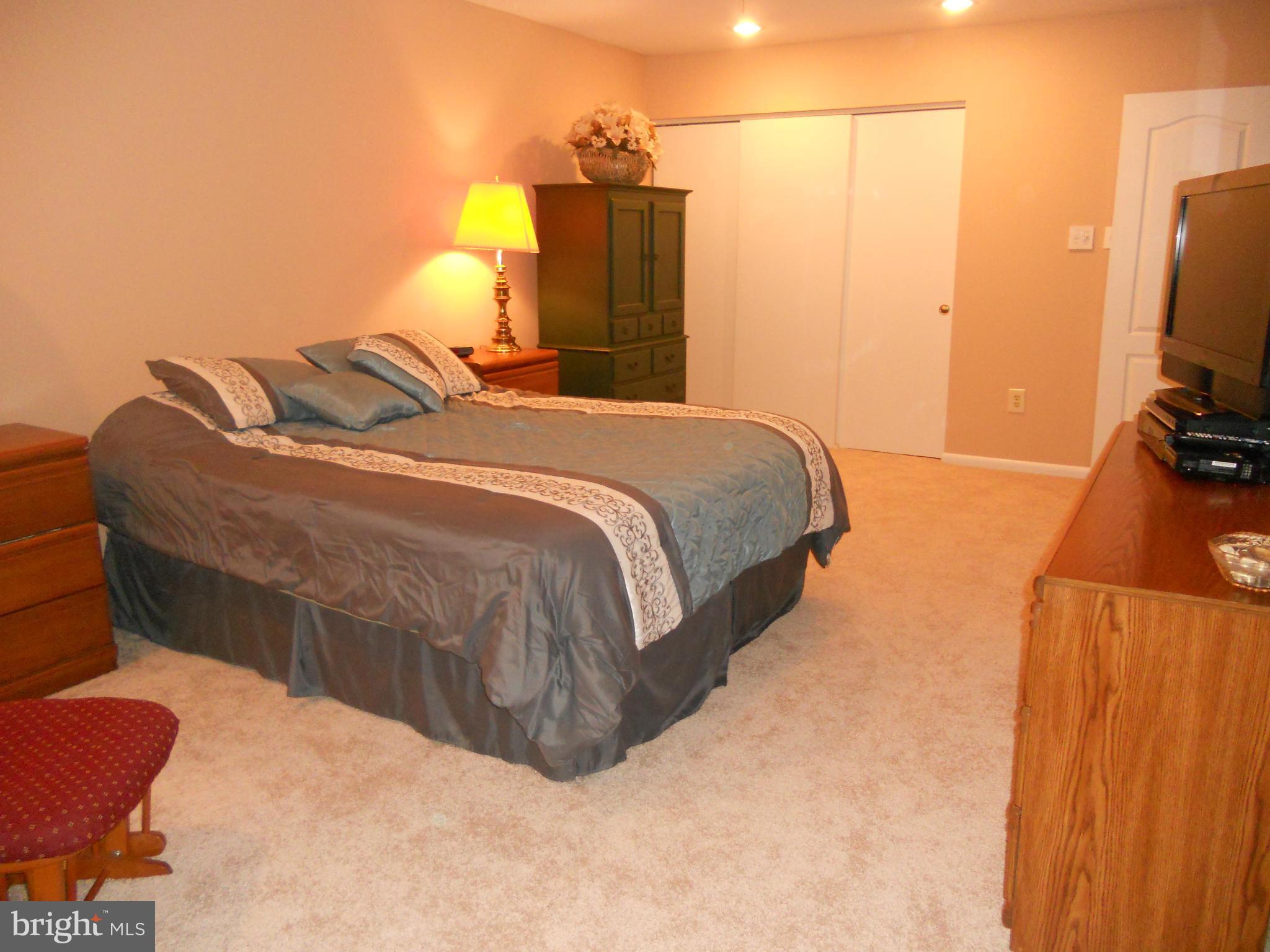 11721 Newbridge Court Reston, VA 20191 - Photo 17 of 30 Bedroom (Master)