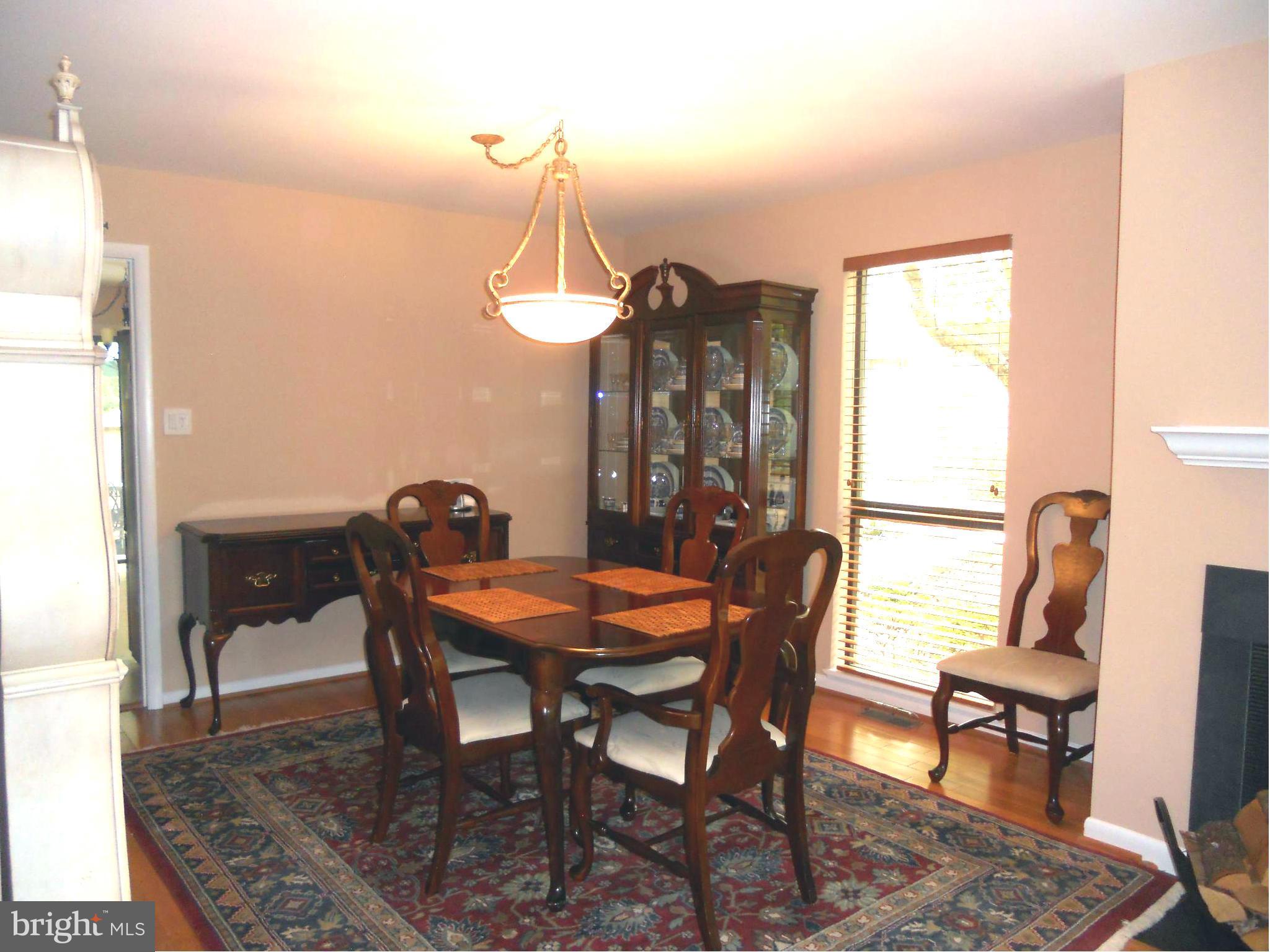11721 Newbridge Court Reston, VA 20191 - Photo 8 of 30 Dining Room