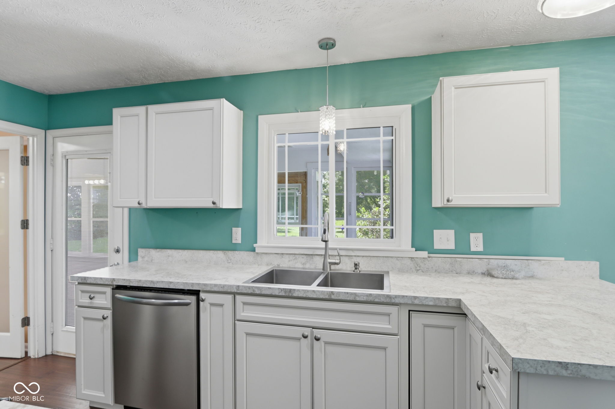7115 West Ralston Road Indianapolis, IN 46221 - Photo 12 of 37