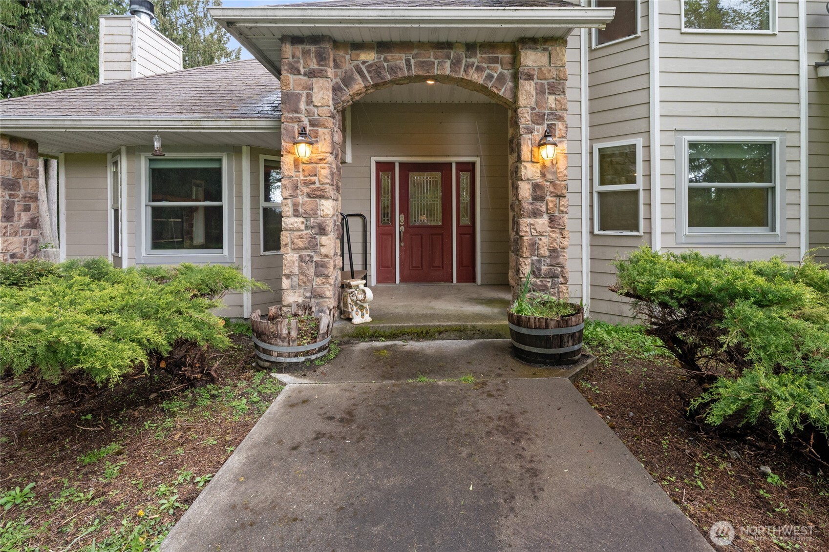 351 Salmon Creek Road Toledo, WA 98591 - Photo 2 of 40