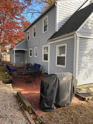 $380,000 | 118 Field Road, Longmeadow, MA 01106