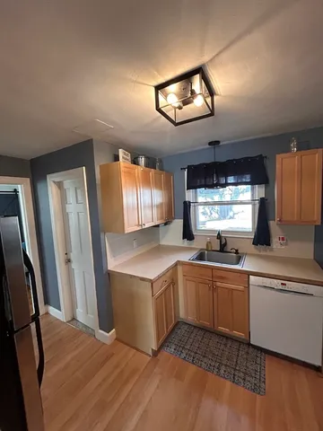 $380,000 | 118 Field Road, Longmeadow, MA 01106