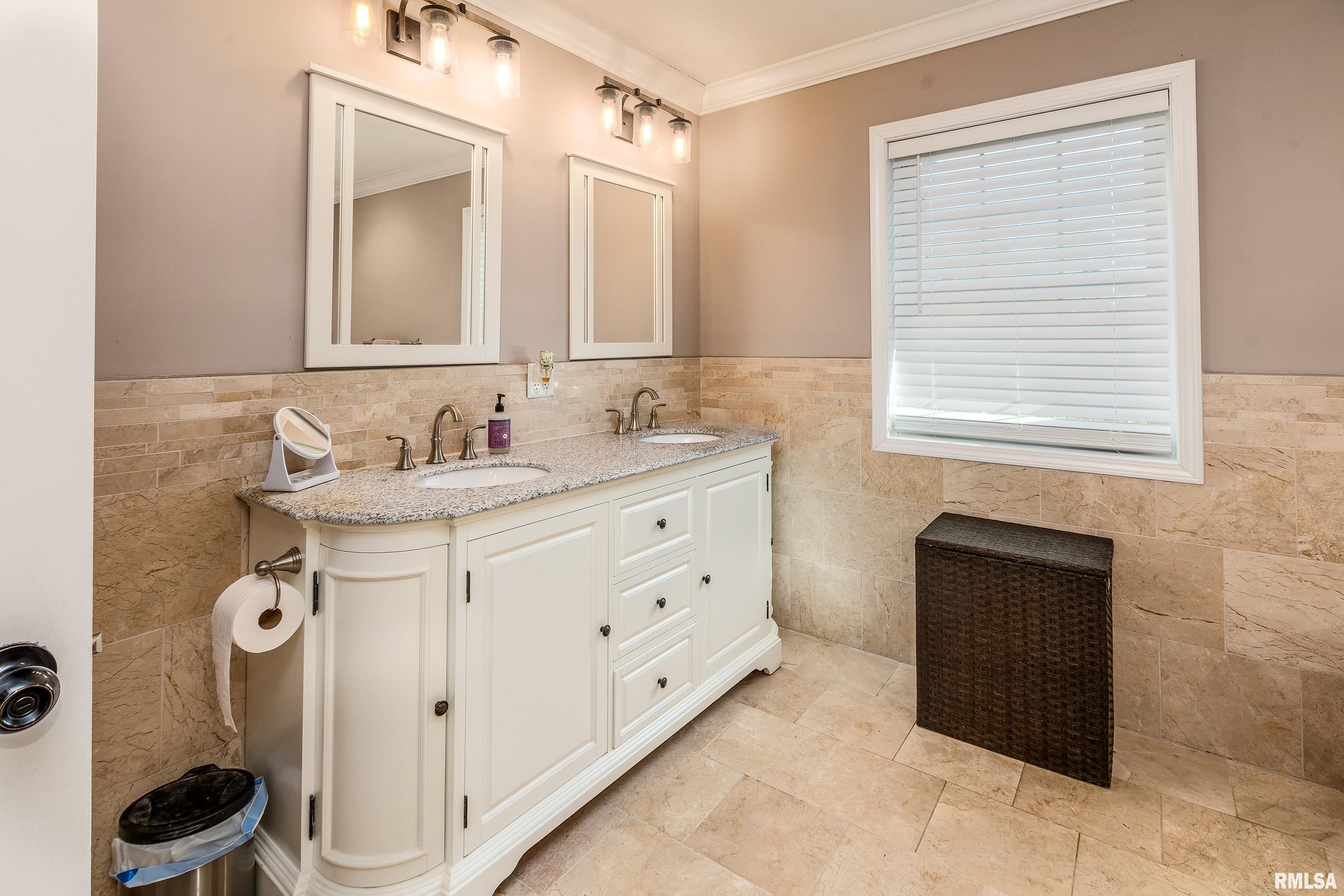 412 Noah Lane Carterville, IL 62918 - Photo 19 of 42