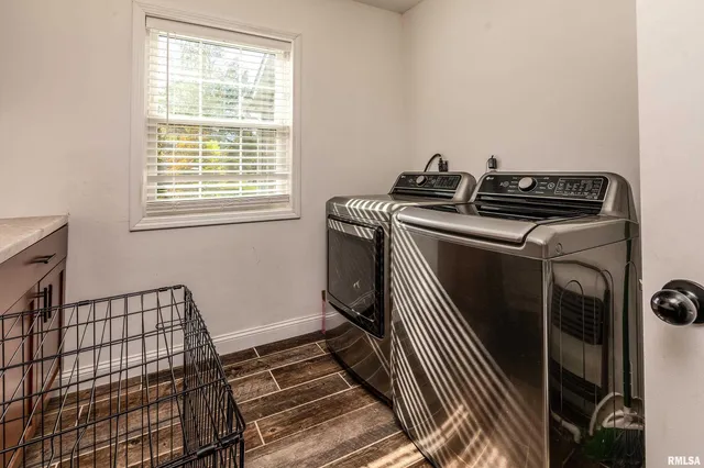 $319,000 | 412 Noah Lane, Carterville, IL 62918