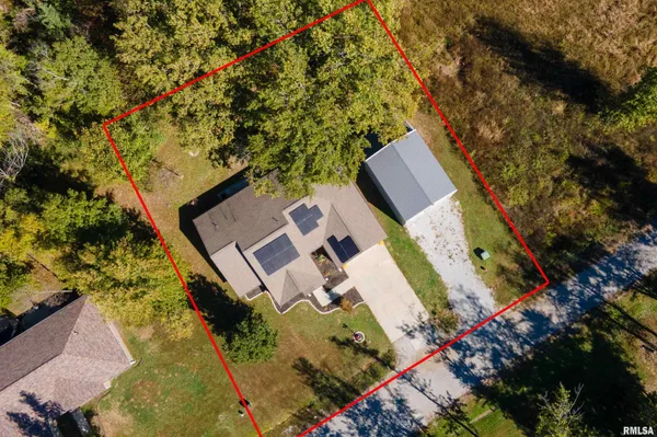 $309,999 | 412 Noah Lane, Carterville, IL 62918