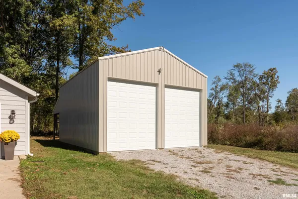 $309,999 | 412 Noah Lane, Carterville, IL 62918