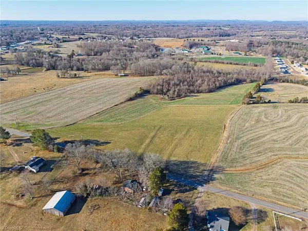 $399,000 | 1 Dobbins Mill Road, Yadkinville, NC 27055