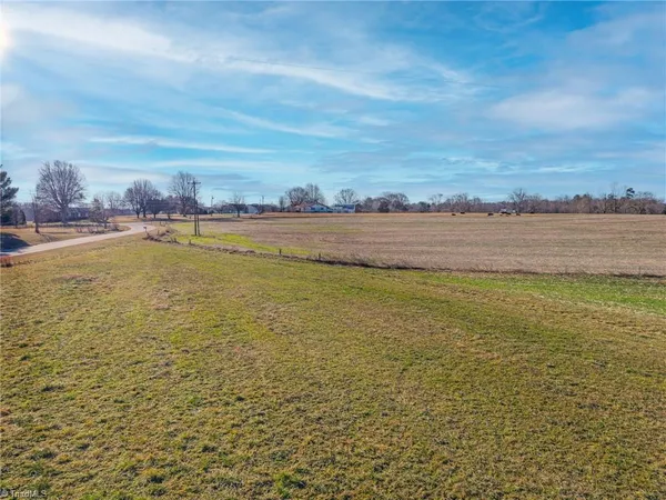 $399,000 | 1 Dobbins Mill Road, Yadkinville, NC 27055