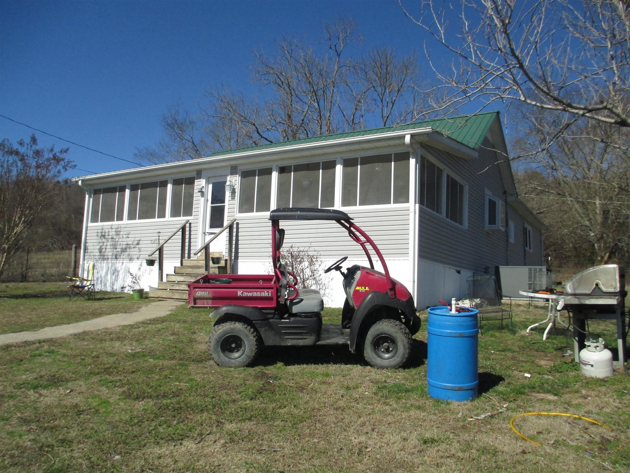 1935 Chicken Road Lebanon, TN 37090 - Photo 4 of 28 a view of outdoor space yard and deck