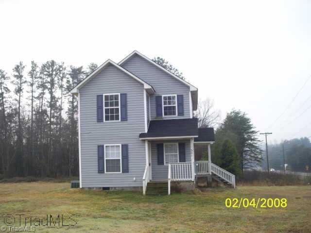 381 Robbins Road Winston-Salem, NC 27107 - Photo 1 of 1 Exterior Front.