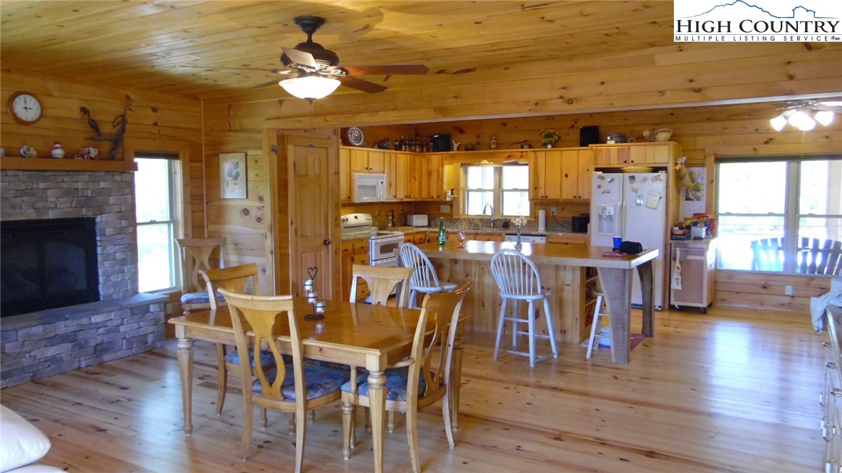 178 High Peak Road Lenoir, NC 28645 - Photo 14 of 32 Gallery Image 14