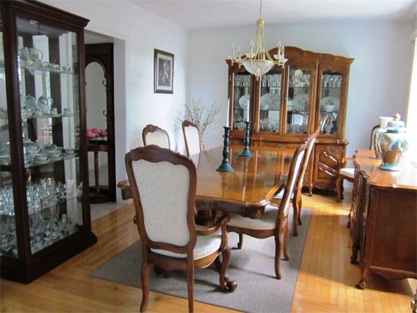 7 Rivers Edge Way Freetown, MA 02702 - Photo 5 of 25 a view of a dining room with furniture and a chandelier