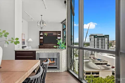 $1,199,000 | 851 West Front Street, Unit 1202, Boise, ID 83702