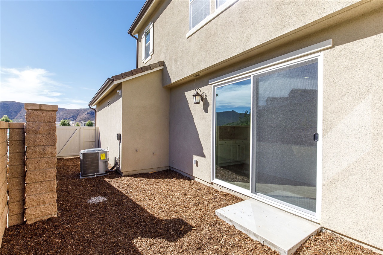 21689 Trail Ridge Drive Escondido, CA 92029 - Photo 14 of 21 Gallery Image 14