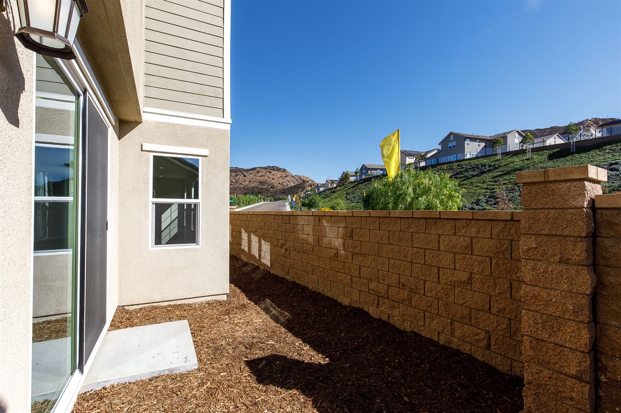 21689 Trail Ridge Drive Escondido, CA 92029 - Photo 17 of 21 Gallery Image 17