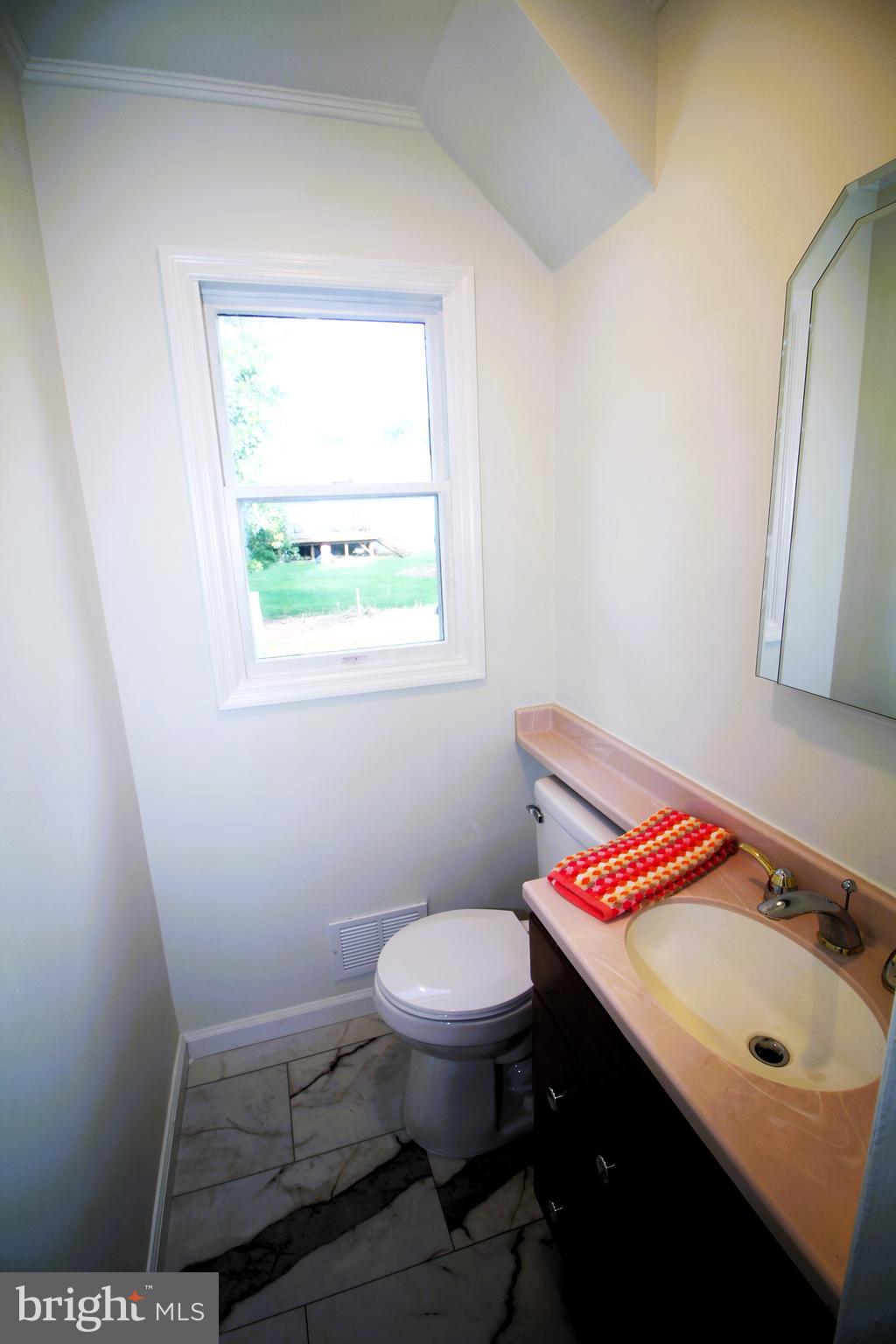 2088 Klockner Road Hamilton, NJ 08690 - Photo 14 of 29