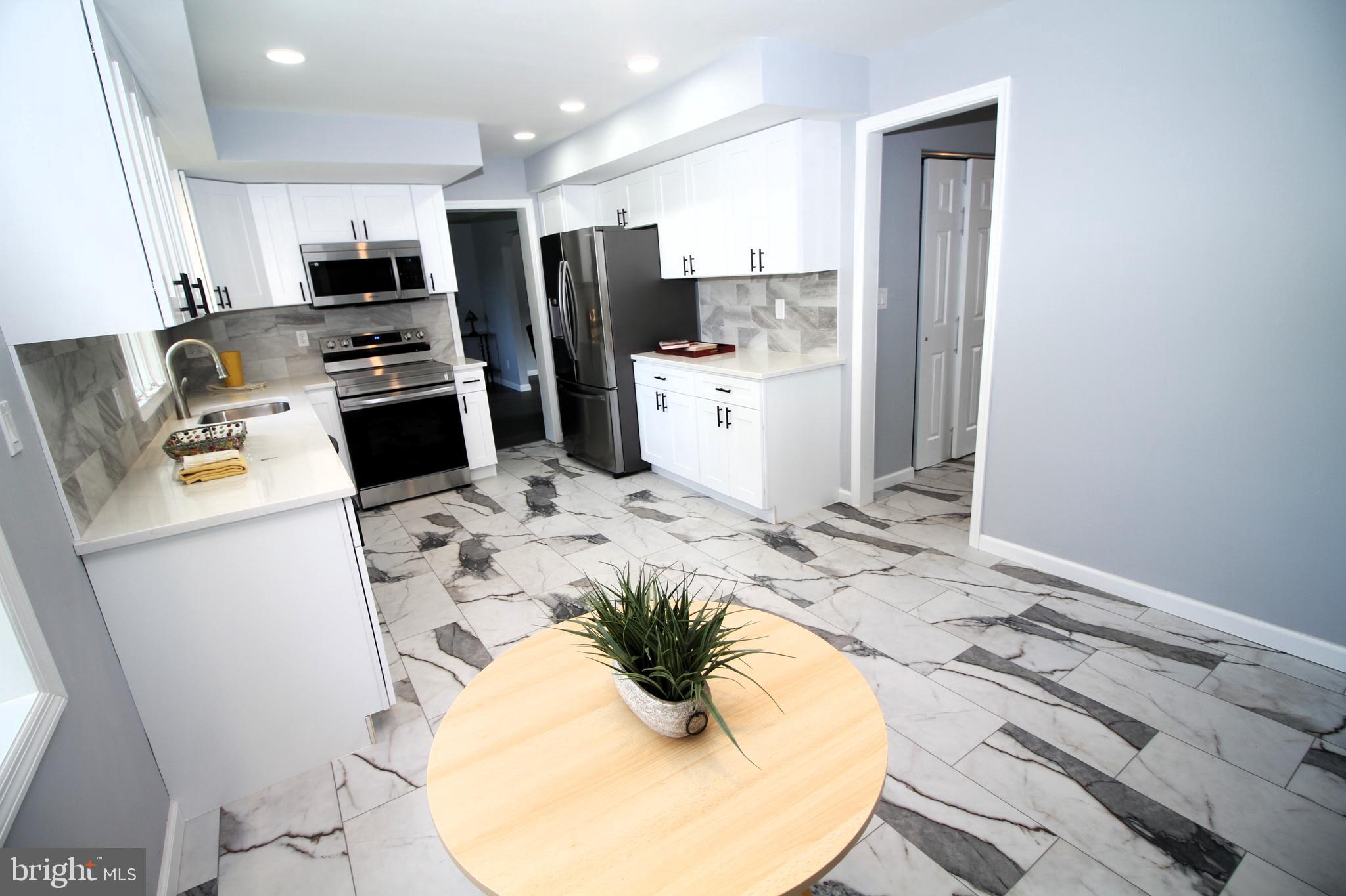 2088 Klockner Road Hamilton, NJ 08690 - Photo 9 of 29