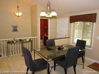 Parke dining nook