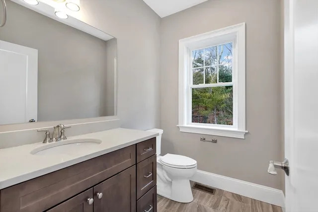 $1,025,000 | 11 Weber Farm Road, Unit 11, Wrentham, MA 02093