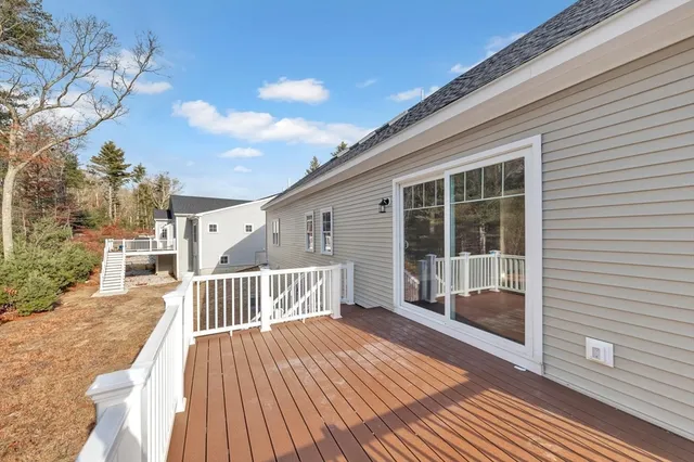 $1,025,000 | 11 Weber Farm Road, Unit 11, Wrentham, MA 02093