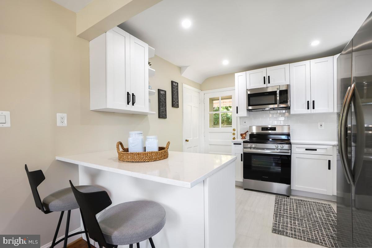 5019 34th Road North Arlington, VA 22207 - Photo 12 of 40 Gallery Image 12