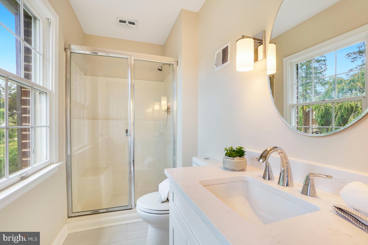 5019 34th Road North Arlington, VA 22207 - Photo 26 of 40 Gallery Image 26