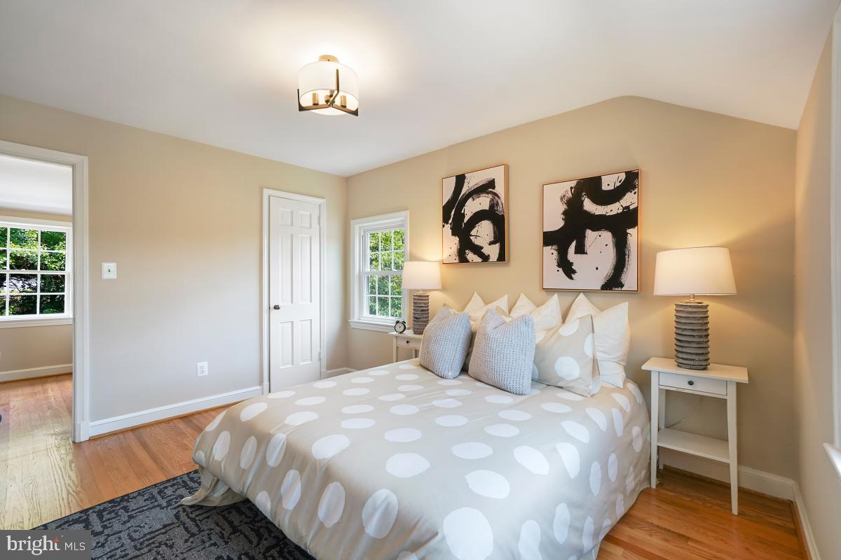5019 34th Road North Arlington, VA 22207 - Photo 27 of 40 Gallery Image 27
