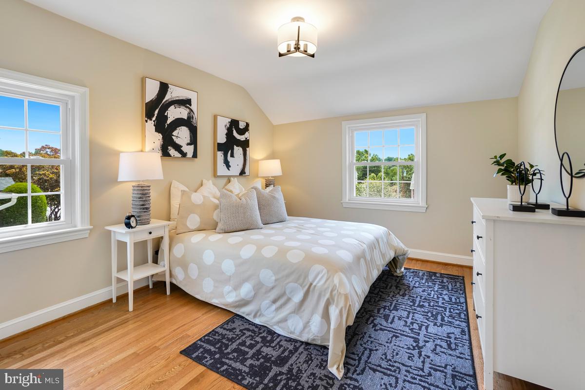 5019 34th Road North Arlington, VA 22207 - Photo 28 of 40 Gallery Image 28